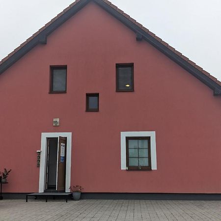 Penzion Janousek Motorsport Cesky Krumlov Přísečná Kültér fotó